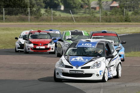Kørerne i Tegee-Dan Clio Cup skal i den kommende sæson køre på Zandvoort i Holland.